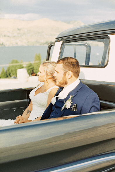 Helle & Russell Wedding photo 6